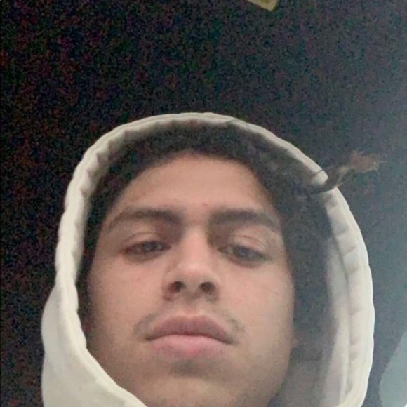 Meet your Posher, Jonny - Picture 1 of 1